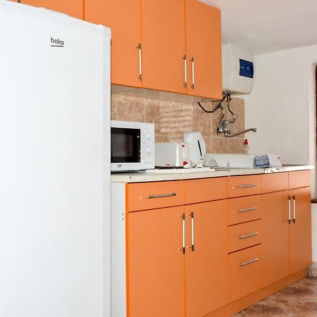 Apartments Minja S Petrovac Екстериор снимка