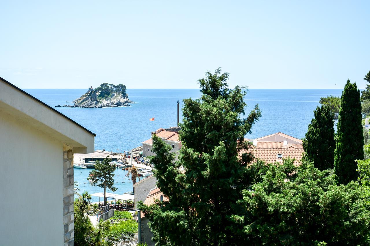 Apartments Minja S Petrovac Екстериор снимка